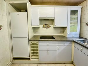 Kitchen- click for photo gallery